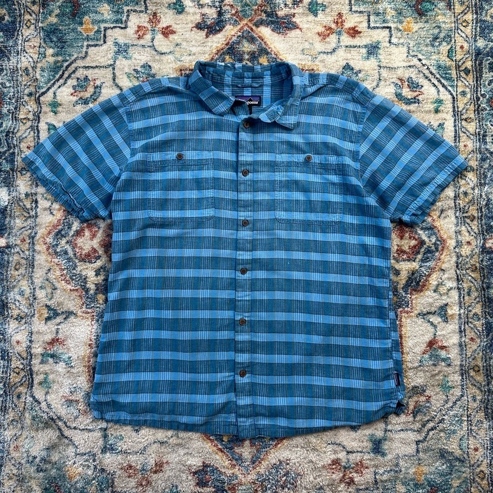 Patagonia Plaid Button-up Shirt Size XL